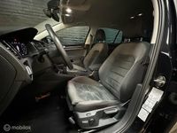 tweedehands VW Golf VII 1.5 TSI Highline Business R | Virtual | LED