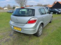 tweedehands Opel Astra 1.6 Enjoy 5 DEURS AIRCO MOTOR ROOKT NIEUWE BANDEN