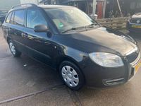 tweedehands Skoda Fabia Combi 1.2-12V Go Inruil Mogelijk