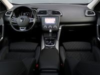 tweedehands Renault Kadjar 1.3 TCe Black Edition Aut7, Panoramadak, Dodehoekassistent, Camera, Trekhaak, Rijbaanassistent, BOSE, Stoelverwarming, LED Pure Vision, Etc.