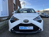 tweedehands Toyota Aygo 1.0 X-Play | Automaat | Sportvelg | Camera | Garan