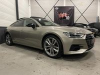 tweedehands Audi A7 Sportback 50 TFSI e quattro 300PK Plug-In PANO/MATRIX/360 CAMERA/STANDKACHEL/VOL LEER/CARPLAY/20" SPORT/BLACK OPTIC/ACC/ELECTR.TREKHAAK/STOEL+STUUR-VERWARMING/PDC+ASSISTENT/NIEUWPRIJS ¤ 104.175,-