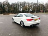 tweedehands BMW 325 i