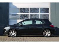 Occasion Toyota Auris Executive 99 PK (72 kW) 2011 Zwart Hatchback
