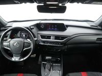 tweedehands Lexus UX 250h F Sport Line | e Achterklep | Triple Led