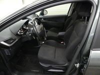 tweedehands Peugeot 207 1.6 VTi XS - Automaat - Glazen Dak - Mooie auto!