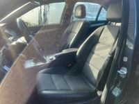 tweedehands Mercedes C180 Avantgarde | Trekhaak | Navigatie | Half Leder | Climate Control | Parkeersensoren |