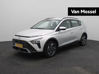 Occasion Hyundai Bayon Comfort 101 PK (74 kW) 2022 Sleek silver metallic (rys) SUV