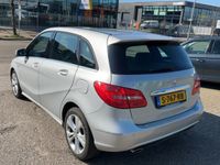 tweedehands Mercedes B180 Ambition Automaat