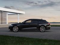 Nieuw Audi S5 Ambiente 368 PK (270 kW) 2025 Zwart, metallic lak Stationwagen