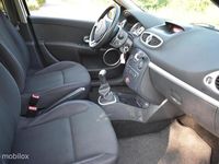 Occasion Renault Clio II Dynamique 75 PK (55 kW) 2009 Wit Hatchback
