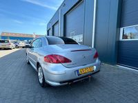 tweedehands Peugeot 307 CC 2.0-16V Airco Cruise controle!!!
