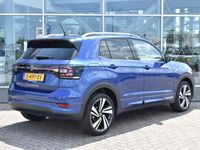 tweedehands VW T-Cross - 1.0 TSI R-Line 110PK | Camera | Navigatie | Beats Audio | 18'' Inch | R-Line in-exterieur