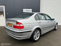 tweedehands BMW 320 3-SERIE i Executive Automaat / Leder / Sportstoelen