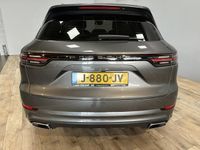 tweedehands Porsche Cayenne 3.0 E-Hybrid LED PDLS+ | Bose | Luchtvering | Adaptive Cruise | 360 Camera | Panorama | Leder | Trekhaak | Stoelkoeling | Apple Carplay Android Auto | Isofix | NAP |