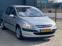 tweedehands Peugeot 307 2.0-16V XT * Automaat * Airco * Parkeersensoren * Trekhaak *