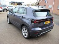 tweedehands VW T-Cross - 1.5 TSI Style Business R CLIMA/PARKEERSENSOREN/STOELVERWARMING