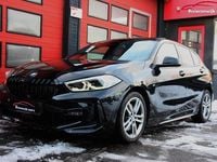 Occasion BMW 120 Executive 178 PK (130 kW) 2023 Zwart (metallic) Hatchback