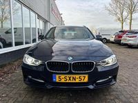 tweedehands BMW 316 3-SERIE Touring i Executive Sport Automaat | Leder | Cruise control | Sportstoelen |