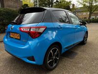 tweedehands Toyota Yaris 1.5 Hyb Bi-Tone Plus | automaat