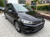 Occasion VW Touran R-line 150 PK (110 kW) 2016 Zwart MPV
