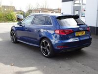 tweedehands Audi A3 Sportback e-tron PHEV Ambition Pro Line plus Navigatie, licht metalen velgen, automatische airco, parkeersensoren, cruise controle, S-line, enz.