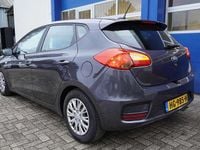 Occasion Kia Ceed 101 PK (74 kW) 2015 Grijs Hatchback