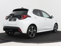 Nieuw Toyota Yaris Executive 131 PK (96 kW) 2025 Wit Hatchback