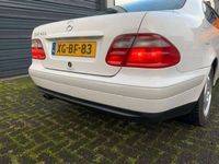 tweedehands Mercedes CLK200 Coupé Sport in topstaat. geen roest.