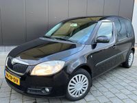 tweedehands Skoda Roomster 1.6-16V Style / Panorama / Airco / Cruise / Trekhaak