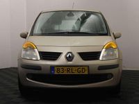 Occasion Renault Modus 112 PK (82 kW) 2005 Beige (metallic) MPV