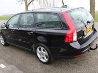 tweedehands Volvo V50 2.0 Sport // KLIMA / CRUISE / TREKHAAK //