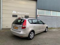 tweedehands Hyundai i30 CW 1.4i Blue Dynamic / Dealer onderhouden / Cruise Controle / Airco