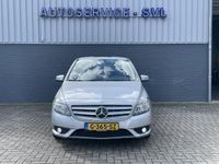 tweedehands Mercedes B180 - Trekhaak - Leder - Cruise control etc.