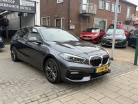 Occasion BMW 118 Executive 140 PK (102 kW) 2020 Grijs Hatchback