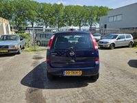 tweedehands Opel Meriva 1.6-16V Essentia Automaat. Goed rijdende en nette ruime gezinsauto, hoge instap, Nieuwe apk bij aflevering.