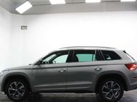 tweedehands Skoda Kodiaq 1.5 TSI Sportline/Staal Grijs!/Trekhaak/Camera