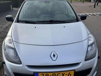 Occasion Renault Clio GrandTour 111 PK (81 kW) 2011 Grijs Stationwagen