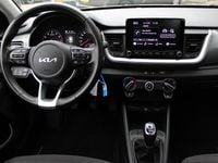 Occasion Kia Stonic 101 PK (74 kW) 2021 Wit SUV