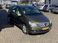 tweedehands Mercedes B180 CDI automaat, cruise, airco, trekhaak, nette auto