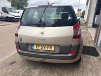 Occasion Renault Scénic II Luxe 135 PK (99 kW) 2006 Beige MPV