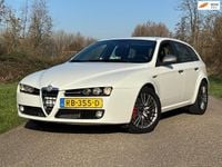Occasion Alfa Romeo 159 Distinctive 200 PK (147 kW) 2011 Wit Stationwagen