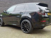 tweedehands Land Rover Discovery Sport P300e 1.5 R-Dynamic SE l Panoramadak l Adaptive Cr