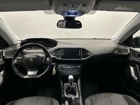 tweedehands Peugeot 308 SW 1.2 PureTech Blue Lease Executive