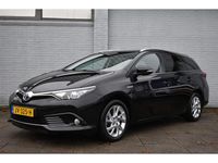 Occasion Toyota Auris Trend 136 PK (100 kW) 2016 Zwart Hatchback
