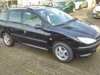 tweedehands Peugeot 206 1.4 HDi X-line