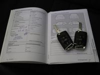 tweedehands VW Golf VII Variant 2.0 TDI Highline - Leer, PDC, ERGO, Navi