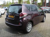 tweedehands Toyota Verso-S 1.3 VVT-i Trend AUTOMAAT PANODAK CRUISE CLIMA LM-V
