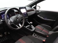 tweedehands Renault Clio V TCe 100pk R.S. Line ALL-IN PRIJS! Climate control | Rondomzicht camera | 17" inch velgen