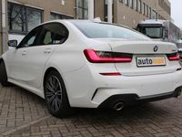 tweedehands BMW 330 3-SERIE i High Executive M sport - Benzine - Automaat - 258 pk - 74.928 km